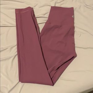 lululemon Wunder Under 25”